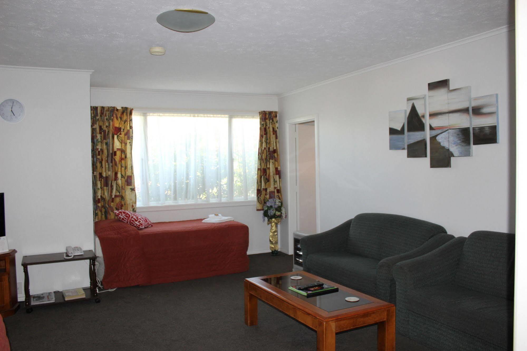 Earnslaw Motel Christchurch Exteriör bild